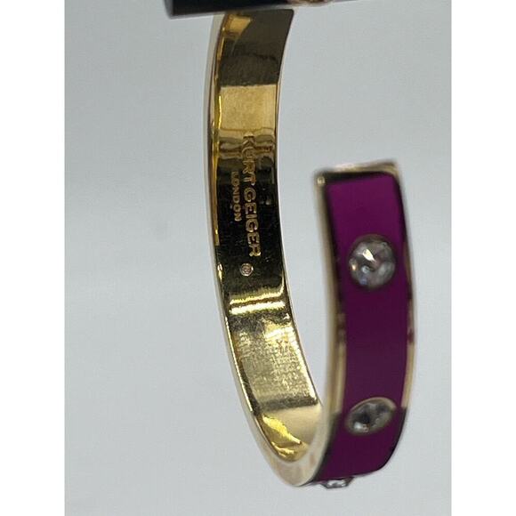 Kurt Geiger Signed Fuchsia Enamel Eagle & Crystal Hoop Post Earrings - Picture 9 of 15